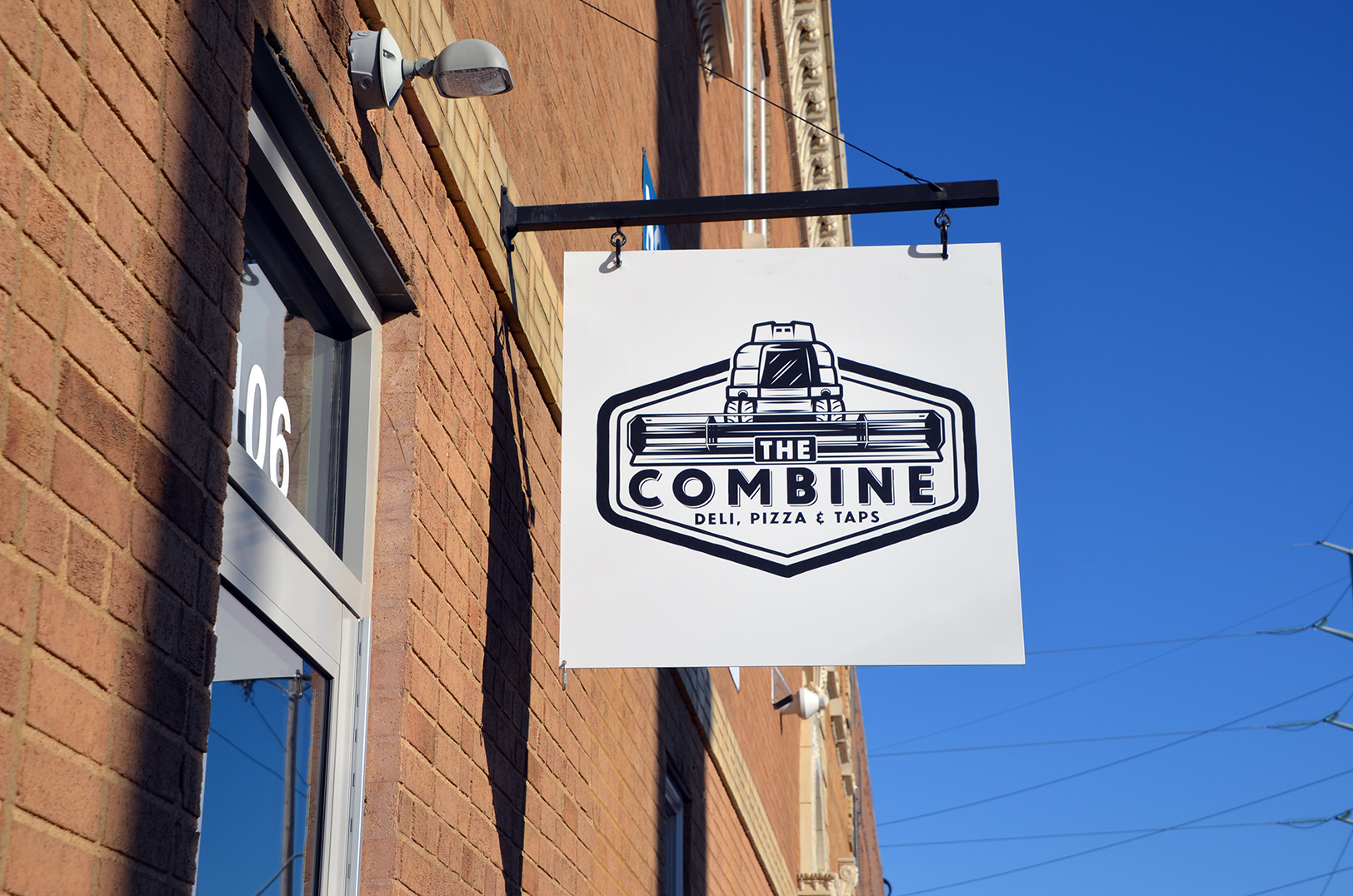 The Combine, Wonder Shops and Flats