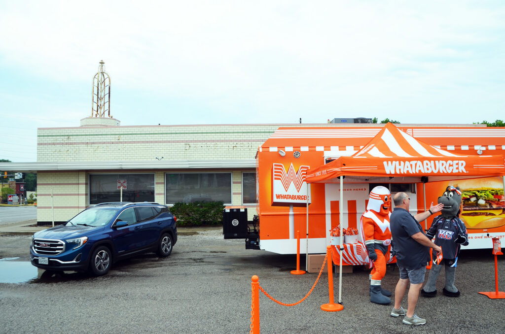 Whataburger groundbreaking in Blue Springs