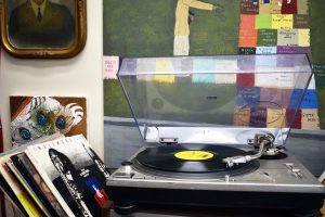 Willa’s Books and Vinyl