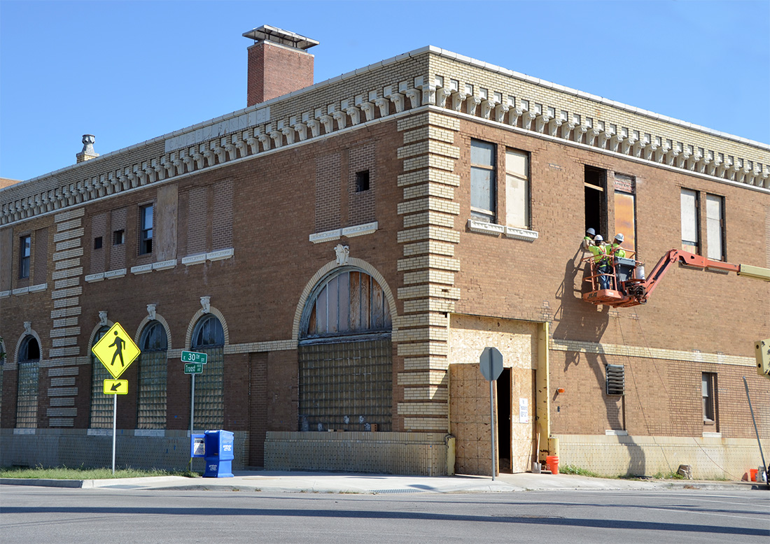 Wonder lofts, 30th and Troost